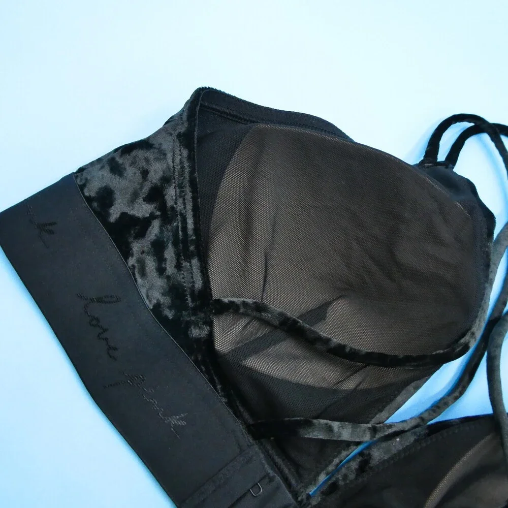 Victorias‎ Secret Bralette Medium - DD Triangle Bra Black Lingerie Plunge Velour